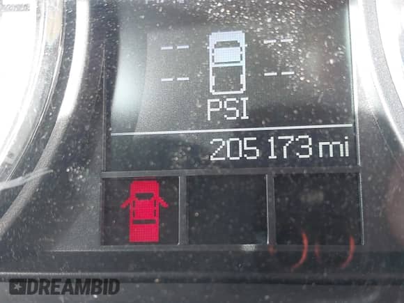 2011 Ram 1500 SLT z VIN 1D7RB1CT3BS539786, wystawiony jako IAAI lot #43336564 z przebiegiem 205 173 mil mil oraz . Historia ofert i sprzedaży dostępna na DreamBid. Obrazek 7.