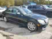 2009 Mercedes-Benz C 300 Sport z VIN WDDGF81X49R064483, wystawiony jako Copart lot #90815515 z przebiegiem 183 785 mil mil oraz Czysty tytuł • Clean title. Historia ofert i sprzedaży dostępna na DreamBid. Obrazek 4.