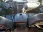 2008 Chevrolet Tahoe 2LT z VIN 1GNFC130X8R110202, wystawiony jako Copart lot #90873445 z przebiegiem 284 247 mil mil oraz Czysty tytuł • Clean title. Historia ofert i sprzedaży dostępna na DreamBid. Obrazek 8.