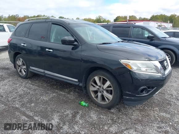 2014 Nissan Pathfinder SL with VIN 5N1AR2MMXEC656081, listed as a IAAI auction lot 43403822 with 150,020 mi miles and . Bid and sale history available at DreamBid. Image 1.