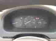 1997 Honda Civic z VIN JHMEJ8544VS002051, wystawiony jako Copart lot #58399195 z przebiegiem 239 283 mil mil oraz Szkoda całkowita • Salvage title. Historia ofert i sprzedaży dostępna na DreamBid. Obrazek 9.