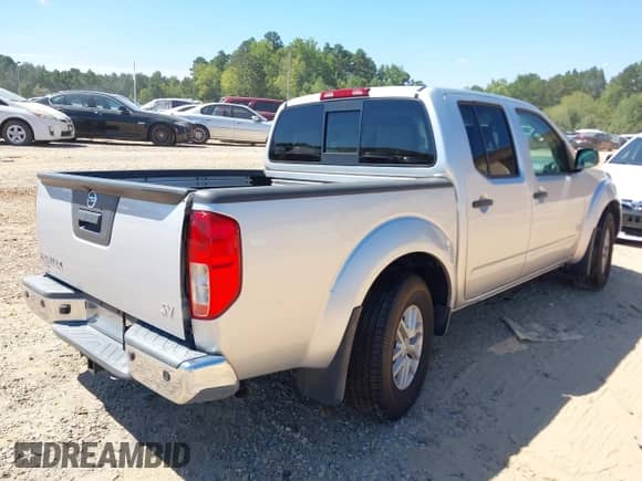 2019 Nissan Frontier SV with VIN 1N6AD0ER5KN760704, listed as a IAAI auction lot 43099192 with 63,967 mi miles and . Bid and sale history available at DreamBid. Image 4.