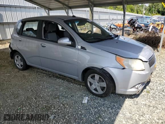 2010 Chevrolet Aveo 1LT с VIN KL1TD6DE0AB101529, выставлен на аукционе Copart как лот 66350614 с пробегом Не указан миль и Списание • Salvage title. История ставок и продаж доступна на DreamBid. Изображение 4.