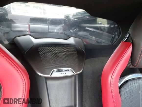 2023 Chevrolet Corvette 2LT z VIN 1G1YB2D45P5110554, wystawiony jako IAAI lot #43388193 z przebiegiem 15 318 mil mil oraz . Historia ofert i sprzedaży dostępna na DreamBid. Obrazek 8.