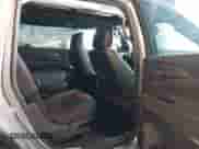 2024 Chevrolet Traverse AWD RS с VIN 1GNEVLKS7RJ211234, выставлен на аукционе IAAI как лот 42318206 с пробегом 4 541 миль миль и . История ставок и продаж доступна на DreamBid. Изображение 8.