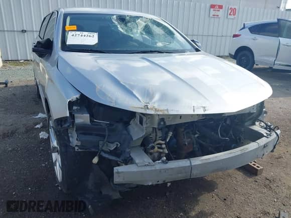 2017 Chevrolet Impala Premier с VIN 1G1145S34HU144757, выставлен на аукционе IAAI как лот 42744262 с пробегом 156 152 миль миль и . История ставок и продаж доступна на DreamBid. Изображение 6.