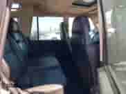 2003 Land Rover Discovery SE с VIN SALTY16463A827787, выставлен на аукционе IAAI как лот 42632479 с пробегом 175 523 миль миль и . История ставок и продаж доступна на DreamBid. Изображение 8.