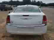 2014 Chrysler 300 с VIN 2C3CCAAG6EH307122, выставлен на аукционе Copart как лот 70677915 с пробегом 75 609 миль миль и Списание • Salvage title. История ставок и продаж доступна на DreamBid. Изображение 6.