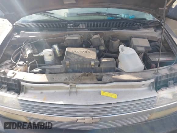 1999 Chevrolet Astro с VIN 1GNDM19W2XB102859, выставлен на аукционе IAAI как лот 43426478 с пробегом 200 290 миль миль и . История ставок и продаж доступна на DreamBid. Изображение 10.