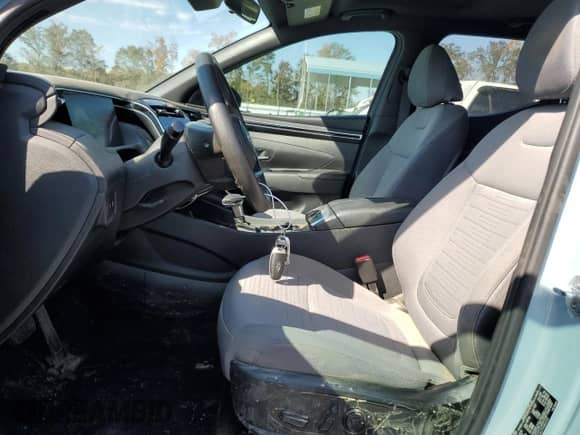 2023 Hyundai Santa Cruz SEL с VIN 5NTJCDAE7PH041270, выставлен на аукционе Copart как лот 76526784 с пробегом 25 084 миль миль и Списание • Salvage title. История ставок и продаж доступна на DreamBid. Изображение 7.