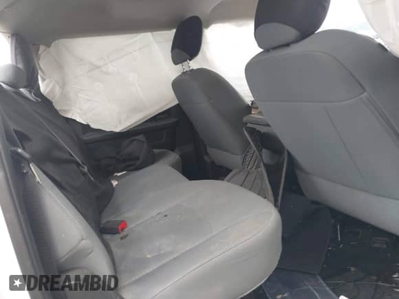 2015 Ram 1500 Express z VIN 1C6RR7KT7FS690136, wystawiony jako IAAI lot #42618497 z przebiegiem 194 347 mil mil oraz . Historia ofert i sprzedaży dostępna na DreamBid. Obrazek 8.