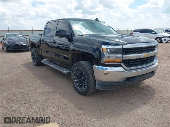 2017 Chevrolet Silverado 1500 LT z VIN 3GCUKREC1HG459158, wystawiony jako IAAI lot #42808816 z przebiegiem 95 355 mil mil oraz . Historia ofert i sprzedaży dostępna na DreamBid. Obrazek 1.