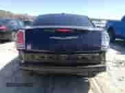 2013 Chrysler 300 C John Varvatos Limited Edition с VIN 2C3CCADG8DH698459, выставлен на аукционе Copart как лот 50120265 с пробегом 97 877 миль миль и Списание • Salvage title. История ставок и продаж доступна на DreamBid. Изображение 6.