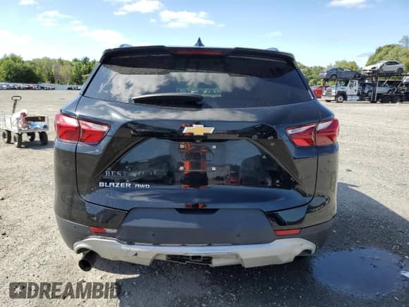 2019 Chevrolet Blazer with VIN 3GNKBGRS2KS692538, listed as a Copart auction lot 69102035 with 76,601 mi miles and Salvage title. Bid and sale history available at DreamBid. Image 6.