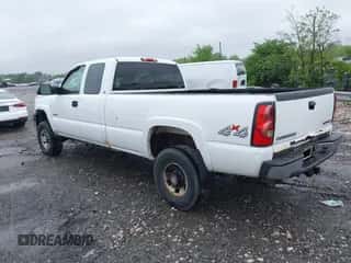 2005 Chevrolet Silverado 3500 с VIN 1GCHK39U75E196856, выставлен на аукционе IAAI как лот 42270278 с пробегом Не указан миль и . История ставок и продаж доступна на DreamBid. Изображение 3.