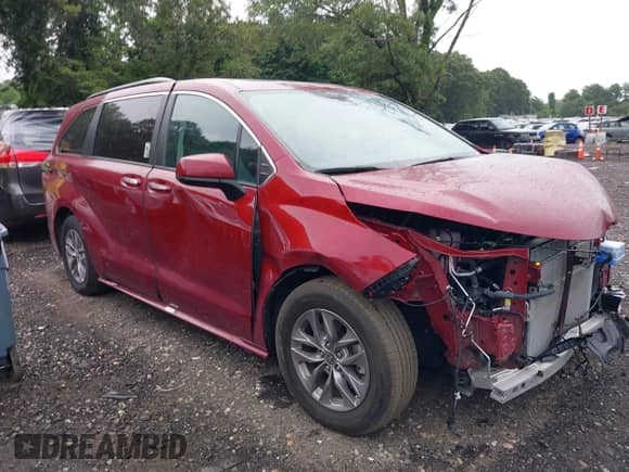 2023 Toyota Sienna XLE z VIN 5TDJSKFC8PS090968, wystawiony jako IAAI lot #42736722 z przebiegiem 24 267 mil mil oraz . Historia ofert i sprzedaży dostępna na DreamBid. Obrazek 13.