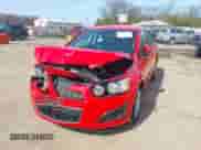 2015 Chevrolet Sonic LS с VIN 1G1JA5SH9F4130256, выставлен на аукционе IAAI как лот 41674592 с пробегом 60 242 миль миль и . История ставок и продаж доступна на DreamBid. Изображение 2.