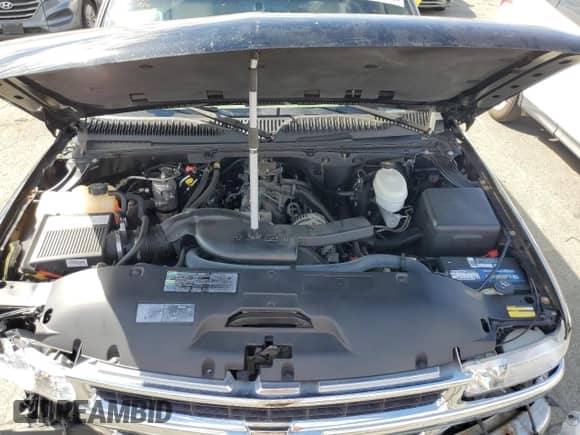 2003 Chevrolet Suburban with VIN 1GNFK16T83J218673, listed as a Copart auction lot 70991614 with 146,490 mi miles and Salvage title. Bid and sale history available at DreamBid. Image 11.