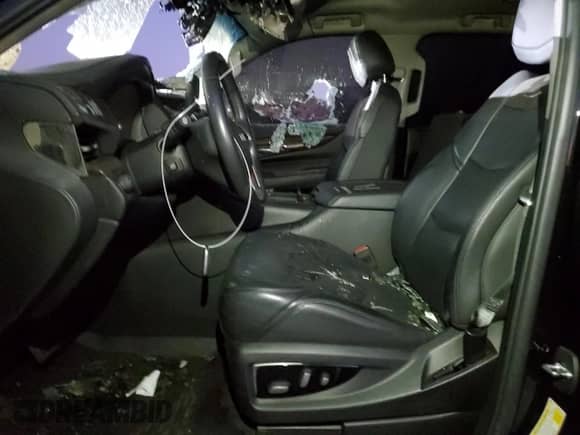 2019 Cadillac Escalade ESV z VIN 1GYS3GKJ1KR154028, wystawiony jako Copart lot #83409884 z przebiegiem Nie podano mil oraz Szkoda całkowita • Salvage title. Historia ofert i sprzedaży dostępna na DreamBid. Obrazek 7.