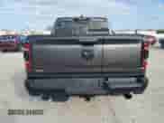 2021 Ram 1500 Rebel z VIN 1C6SRFLT0MN797874, wystawiony jako Copart lot #85874135 z przebiegiem 67 416 mil mil oraz Czysty tytuł • Clean title. Historia ofert i sprzedaży dostępna na DreamBid. Obrazek 6.