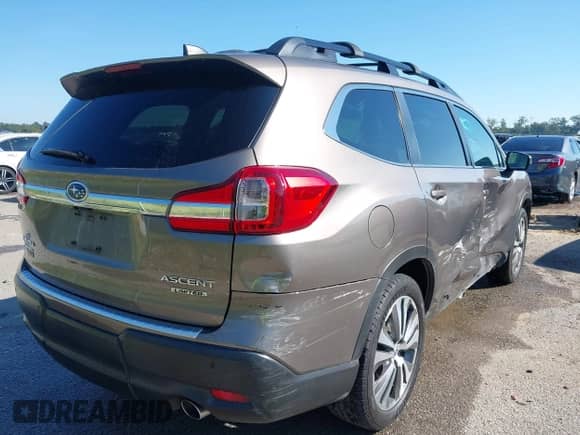 2021 Subaru Ascent Limited z VIN 4S4WMALD1M3442112, wystawiony jako IAAI lot #43413852 z przebiegiem 66 977 mil mil oraz . Historia ofert i sprzedaży dostępna na DreamBid. Obrazek 4.