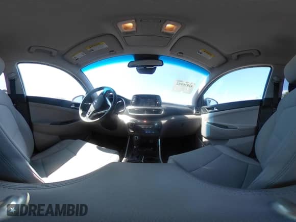 2020 Hyundai Tucson Value с VIN KM8J3CA45LU102868, выставлен на аукционе IAAI как лот 42936952 с пробегом 75 588 миль миль и . История ставок и продаж доступна на DreamBid. Изображение 18.