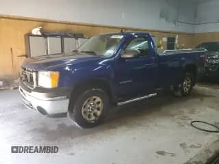 2013 GMC Sierra 1500 Work Truck z VIN 1GTN2TEX5DZ149237, wystawiony jako Copart lot #54484815 z przebiegiem 130 480 mil mil oraz Czysty tytuł • Clean title. Historia ofert i sprzedaży dostępna na DreamBid. Obrazek 1.
