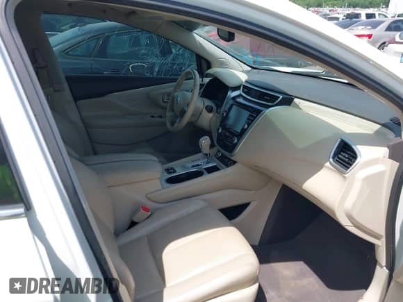 2018 Nissan Murano SV z VIN 5N1AZ2MGXJN109482, wystawiony jako IAAI lot #42325807 z przebiegiem 107 119 mil mil oraz . Historia ofert i sprzedaży dostępna na DreamBid. Obrazek 5.