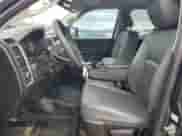 2020 Ram 1500 Tradesman z VIN 1C6RR6FG2LS128258, wystawiony jako Copart lot #43822155 z przebiegiem 184 132 mil mil oraz Szkoda całkowita • Salvage title. Historia ofert i sprzedaży dostępna na DreamBid. Obrazek 7.