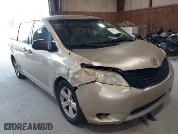 2012 Toyota Sienna with VIN 5TDZK3DC6CS258225, listed as a IAAI auction lot 42821817 with 377,789 mi miles and . Bid and sale history available at DreamBid. Image 6.