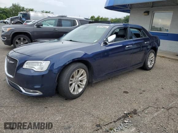 2015 Chrysler 300 C с VIN 2C3CCAEG2FH920771, выставлен на аукционе Copart как лот 69754855 с пробегом 125 939 миль миль и Списание • Salvage title. История ставок и продаж доступна на DreamBid. Изображение 1.