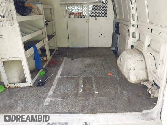 2005 Chevrolet Astro Cargo z VIN 1GCDM19X75B102872, wystawiony jako IAAI lot #41954195 z przebiegiem 173 627 mil mil oraz . Historia ofert i sprzedaży dostępna na DreamBid. Obrazek 14.