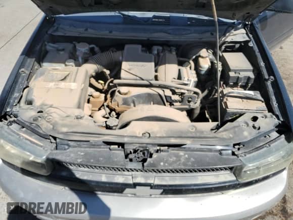 2002 Chevrolet TrailBlazer LTZ z VIN 1GNDS13S622433335, wystawiony jako Copart lot #50054935 z przebiegiem 308 128 mil mil oraz Szkoda całkowita • Salvage title. Historia ofert i sprzedaży dostępna na DreamBid. Obrazek 13.