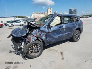 2019 Jeep Grand Cherokee Limited with VIN 1C4RJFBGXKC671694, listed as a Copart auction lot 84561565 with Not provided miles and Salvage title. Bid and sale history available at DreamBid. Image 1.