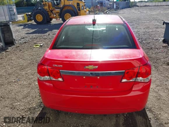 2016 Chevrolet Cruze LS с VIN 1G1PC5SG4G7188691, выставлен на аукционе IAAI как лот 43464377 с пробегом 99 497 миль миль и . История ставок и продаж доступна на DreamBid. Изображение 17.