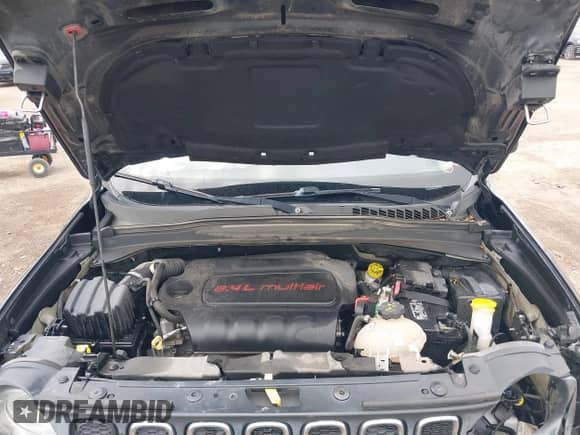 2017 Jeep Renegade Latitude с VIN ZACCJABB4HPG28793, выставлен на аукционе IAAI как лот 42986404 с пробегом 112 532 миль миль и . История ставок и продаж доступна на DreamBid. Изображение 10.
