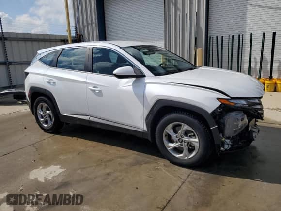 2022 Hyundai Tucson SE with VIN 5NMJA3AE3NH007013, listed as a Copart auction lot 81407385 with 43,200 mi miles and Salvage title. Bid and sale history available at DreamBid. Image 4.