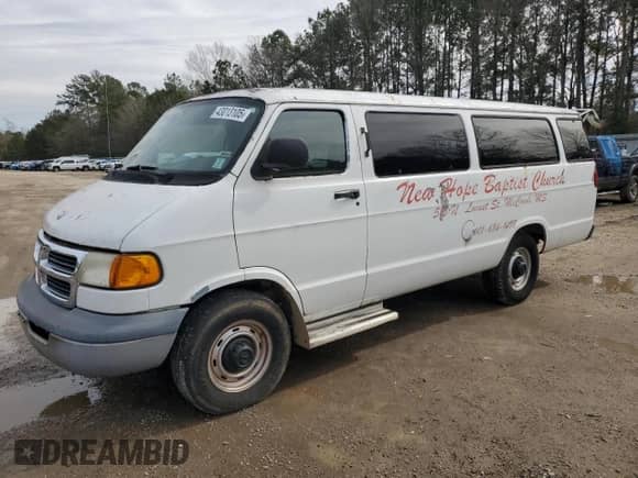 2000 Dodge RAM with VIN 2B6KB31Z3YK179893, listed as a Copart auction lot 43013105 with 156,284 mi miles and Salvage title. Bid and sale history available at DreamBid. Image 1.