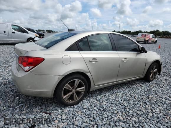 2016 Chevrolet Cruze LT with VIN 1G1PF5SB0G7130864, listed as a Copart auction lot 69982875 with 180,481 mi miles and Clean title. Bid and sale history available at DreamBid. Image 3.