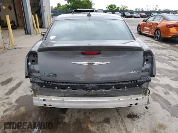 2017 Chrysler 300 S с VIN 2C3CCABG1HH617777, выставлен на аукционе Copart как лот 55339335 с пробегом 169 234 миль миль и Списание • Salvage title. История ставок и продаж доступна на DreamBid. Изображение 6.