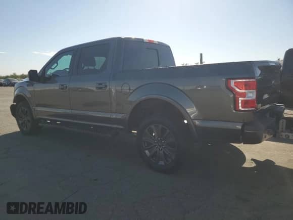 2018 Ford F-150 XL z VIN 1FTEW1EG8JFC88915, wystawiony jako Copart lot #80540175 z przebiegiem Nie podano mil oraz Szkoda całkowita • Salvage title. Historia ofert i sprzedaży dostępna na DreamBid. Obrazek 2.