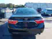 2015 Toyota Camry SE z VIN 4T1BF1FKXFU105471, wystawiony jako IAAI lot #43375351 z przebiegiem 295 099 mil mil oraz . Historia ofert i sprzedaży dostępna na DreamBid. Obrazek 16.