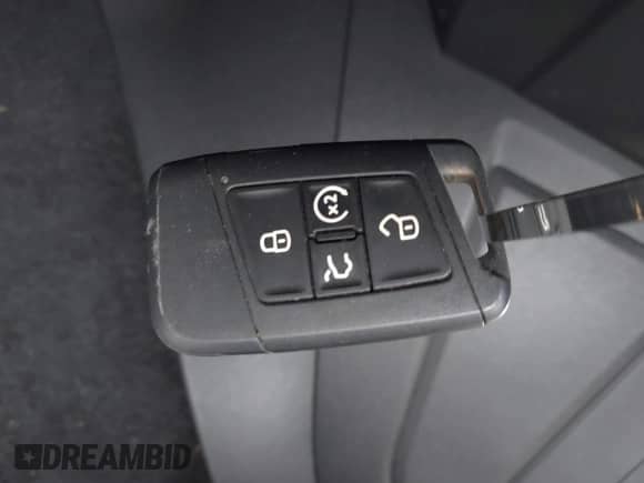 2023 Volkswagen Tiguan SE R-Line Black с VIN 3VVCB7AXXPM014458, выставлен на аукционе IAAI как лот 43084168 с пробегом 26 374 миль миль и . История ставок и продаж доступна на DreamBid. Изображение 11.