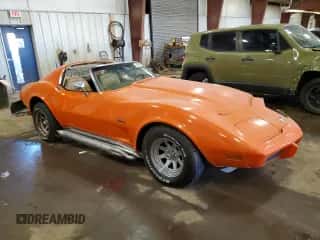 1976 Chevrolet Corvette с VIN 1Z37L6S427043, выставлен на аукционе Copart как лот 44618805 с пробегом 63 566 миль миль и Чистый • Clean title. История ставок и продаж доступна на DreamBid. Изображение 4.