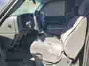 1999 GMC Sierra 1500 SLE с VIN 1GTEC14T5XZ516934, выставлен на аукционе Copart как лот 80093415 с пробегом 301 674 миль миль и Чистый • Clean title. История ставок и продаж доступна на DreamBid. Изображение 7.