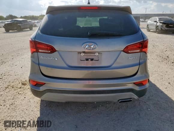 2018 Hyundai Santa Fe 2.4L with VIN 5XYZT3LB8JG567985, listed as a Copart auction lot 85842945 with 67,747 mi miles and Salvage title. Bid and sale history available at DreamBid. Image 6.