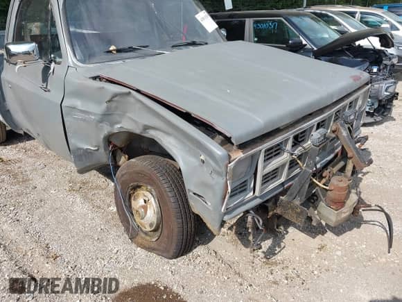1987 Chevrolet Blazer с VIN 1GNEV18H5HF107357, выставлен на аукционе IAAI как лот 43011529 с пробегом 688 362 миль миль и . История ставок и продаж доступна на DreamBid. Изображение 6.