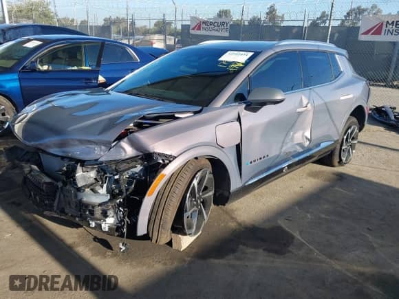 2025 Chevrolet Equinox EV LT с VIN 3GN7DLRP8SS172462, выставлен на аукционе IAAI как лот 42997934 с пробегом Не указан миль и . История ставок и продаж доступна на DreamBid. Изображение 18.