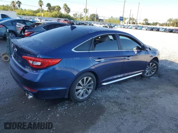 2015 Hyundai Sonata Limited with VIN 5NPE34AF9FH132984, listed as a Copart auction lot 85490615 with Not provided miles and Salvage title. Bid and sale history available at DreamBid. Image 3.