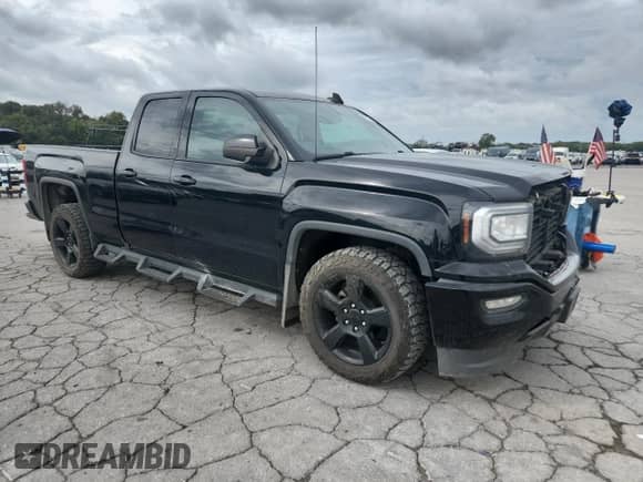 2019 GMC Sierra 1500 with VIN 2GTR1LEC9K1151631, listed as a Copart auction lot 81519125 with 167,558 mi miles and Salvage title. Bid and sale history available at DreamBid. Image 4.